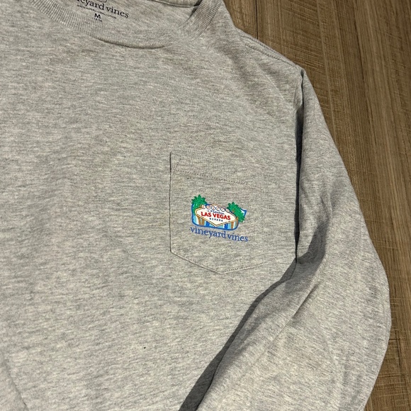 VINEYARDS VINES Kids' Las Vegas Graphic Long-Sleeve Pocket Tee - Picture 3 of 5